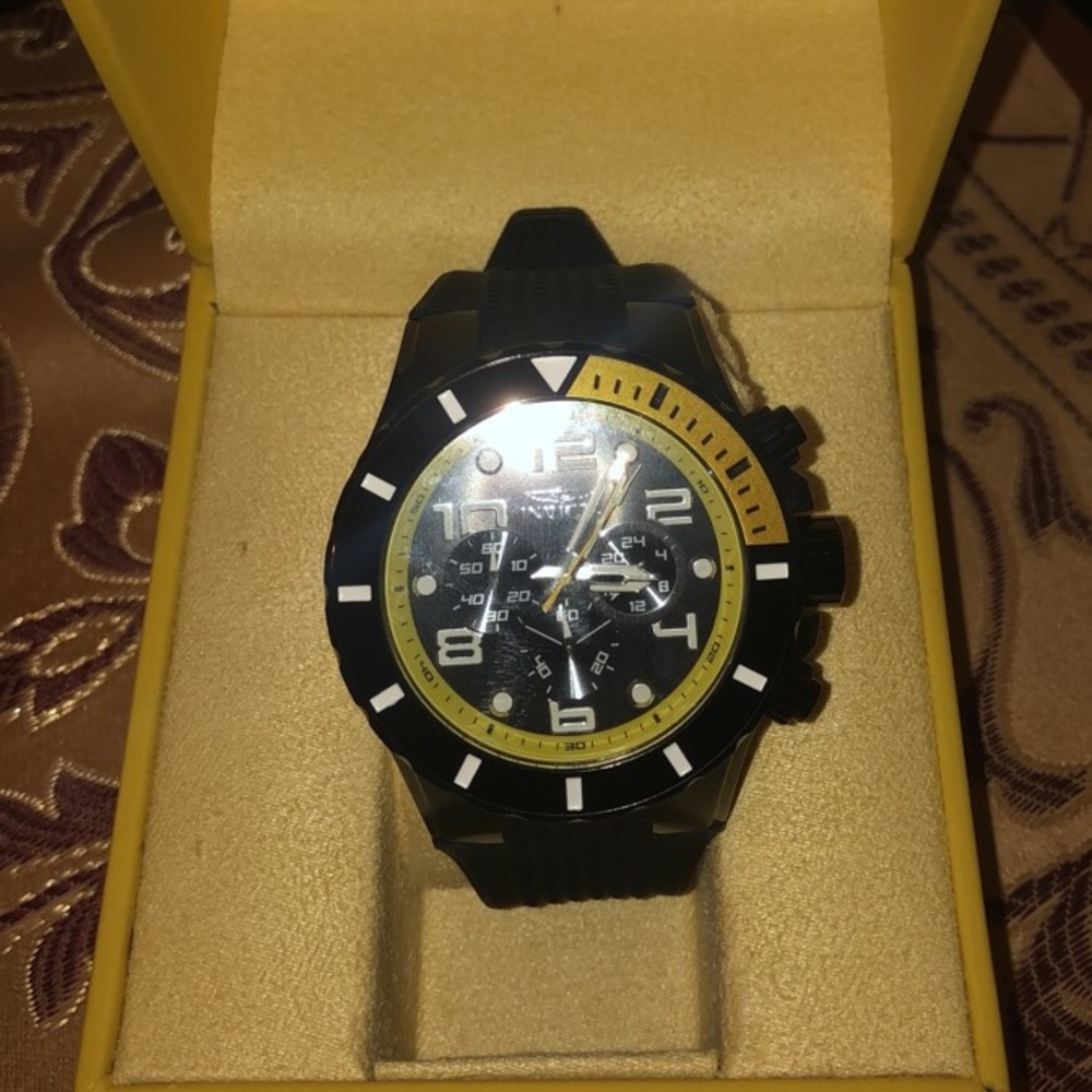 Men’s Invicta watch